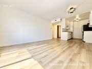 Photo - 11817 Victory Blvd Unit 107