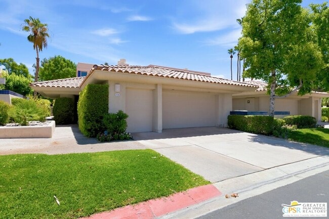 Building Photo - 216 Kavenish Dr