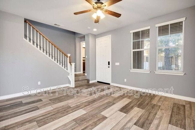 Photo - 27427 Lock Haven Ct