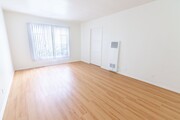 Photo - 729 Gayley Ave Unit 204