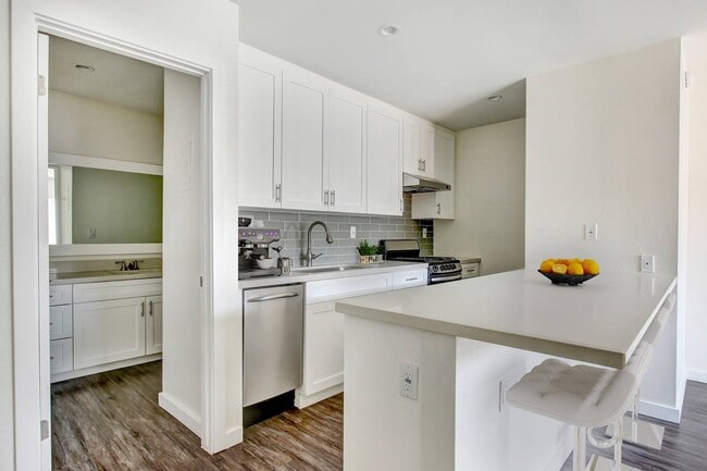 Photo - The Seville Apartments