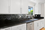 Photo - 4951 Enfield Ave