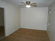 Photo - 3 Bedrooms/2 Bathrooms Single Story Home i...