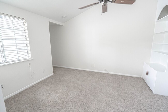 Photo - Single Story 4 Bedroom Home with a Pool fo...