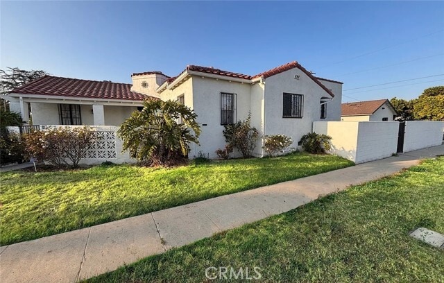 Photo - 7530 S Hobart Blvd