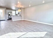 Photo - 3123 Marigold Cir