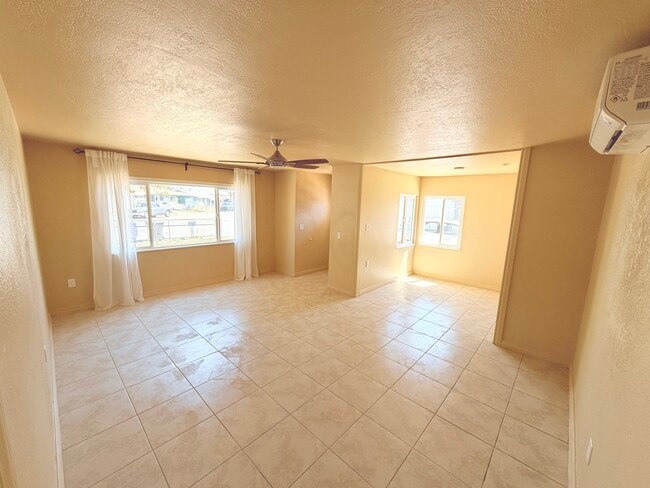 Photo - 16348 Taylor Ave