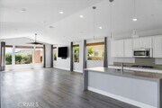 Photo - 1413 Ellerg Way