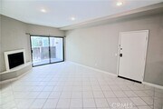 Photo - 17914 Magnolia Blvd Condo Unit 125