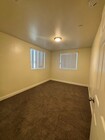 Photo - 428 W 75th St