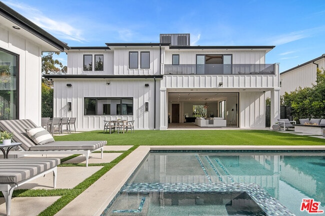 Photo - 211 Veteran Ave