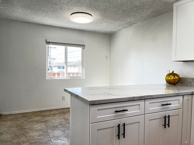 Photo - 7631 Amazon Dr Unit 4