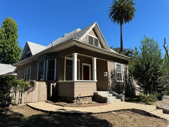 Building Photo - OAKVILLA Unit 533