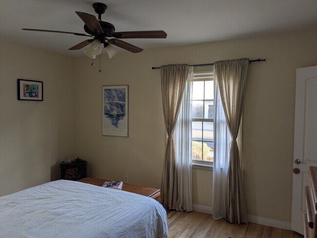 Photo - 413 Avenue D