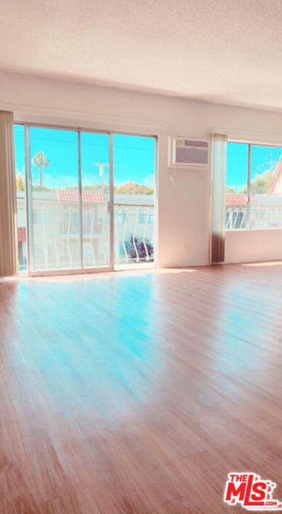 Photo - 11081 Rose Ave Unit 10