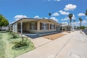 Photo - 1275 W Johnston Ave House