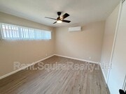 Photo - 355 S Aspan Ave Unit Middle House