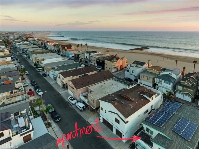 Building Photo - 5312 Seashore Dr Unit Beach Apartment