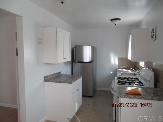 Photo - 580 Glover Ave