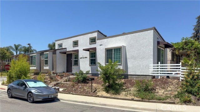 Photo - 1 Quiet Hills Cir