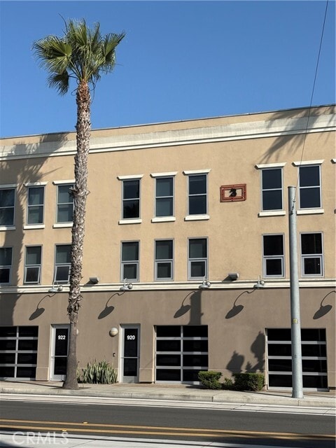 Photo - 920 E Santa Ana Blvd Condo