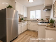 Photo - 1543 N Formosa Ave Unit 19