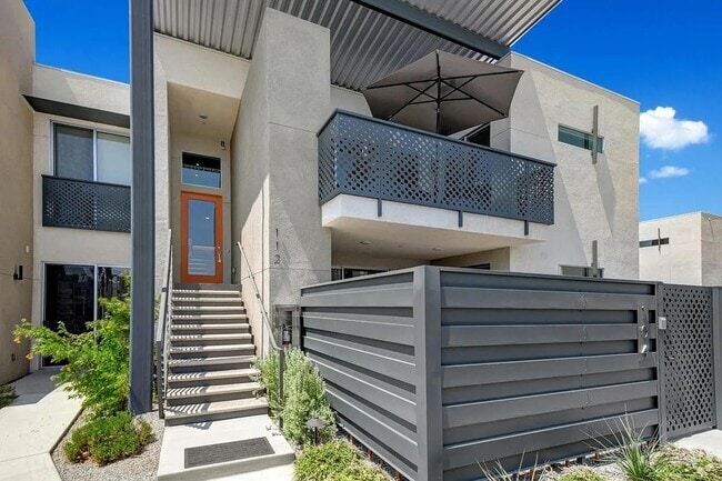 Building Photo - 112 The Riv Rental