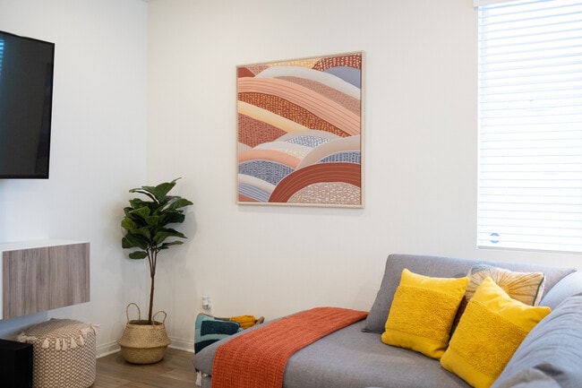 Photo - 14623 Gulfstream Ln