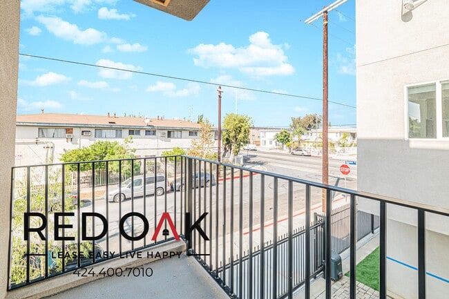 Photo - 11954 Vanowen St Unit 11954