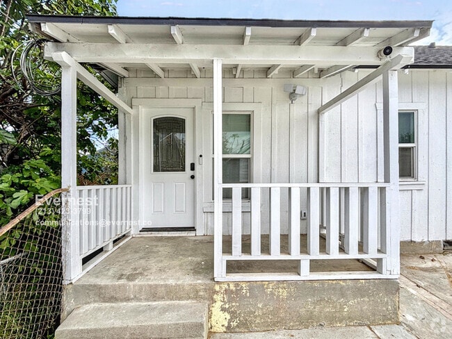 Building Photo - 3048 Guirado St Rental