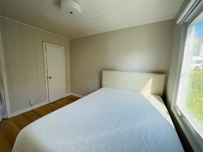 Photo - 31622 Coast Hwy Unit B