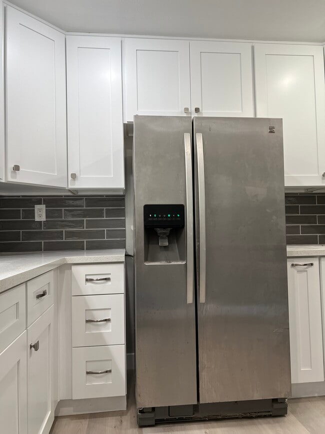 Photo - 1515 Oak St Unit 11