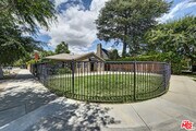 Photo - 15601 Morrison St