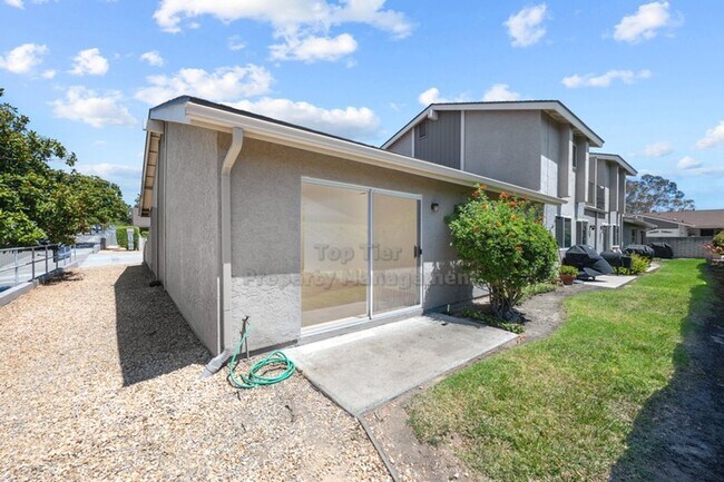 Photo - Beautiful Single-Story End Unit in Vista d... Unit 1