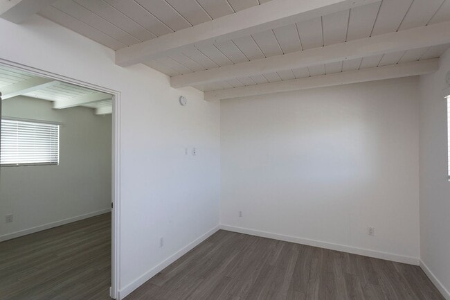 Photo - *OPEN HOUSE: 10/25 3-4PM* Ocean Beach 1BR ... Unit 05