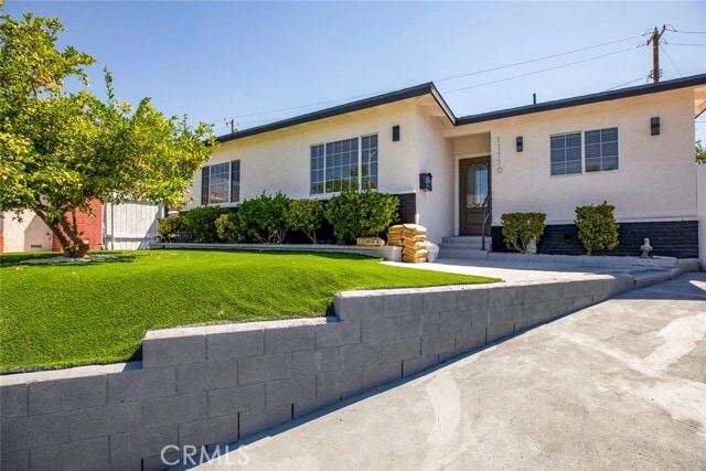 Building Photo - 11110 Odell Ave