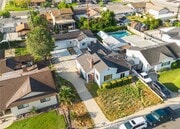 Photo - 4937 Taft St