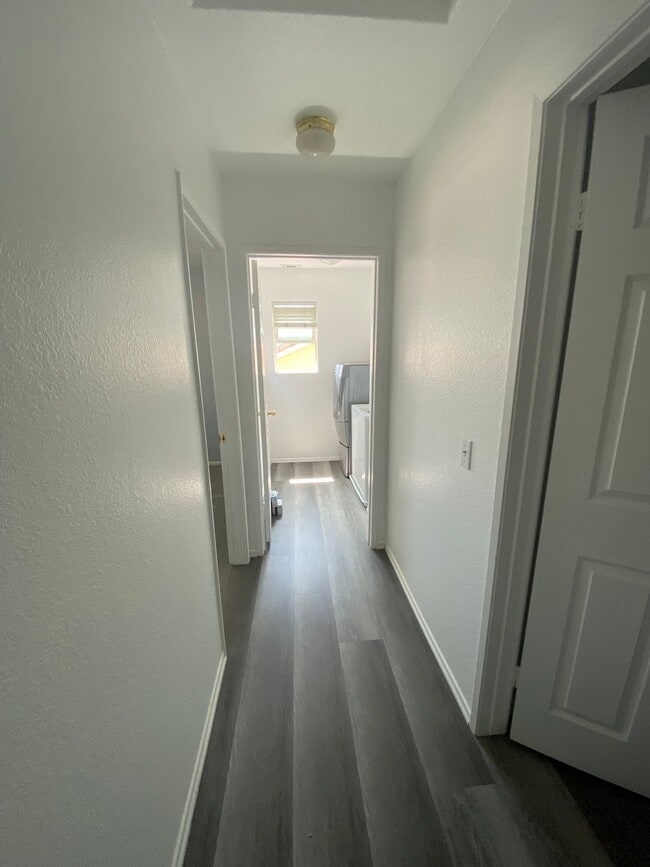 Photo - 15221 Hallmark Ln