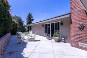 Photo - 555 Paulette Pl