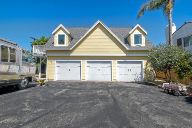 Building Photo - 624 Laguna Dr