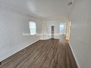 Photo - 824 Belmont Ave