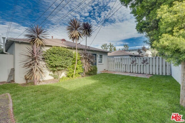 Photo - 4179 Ince Blvd Unit 1/2