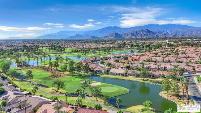 Building Photo - 37468 Westridge Ave