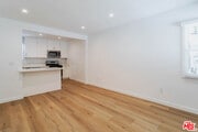 Photo - 815 W Glenoaks Blvd Unit A