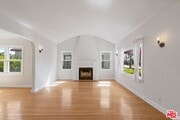 Photo - 5606 S Rimpau Blvd House