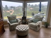 Family room - 27078 Sunnyridge Rd House