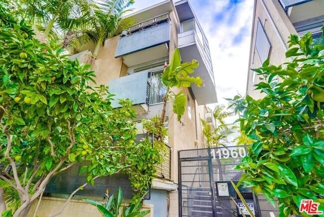 Photo - 11960 Iowa Ave Unit 10