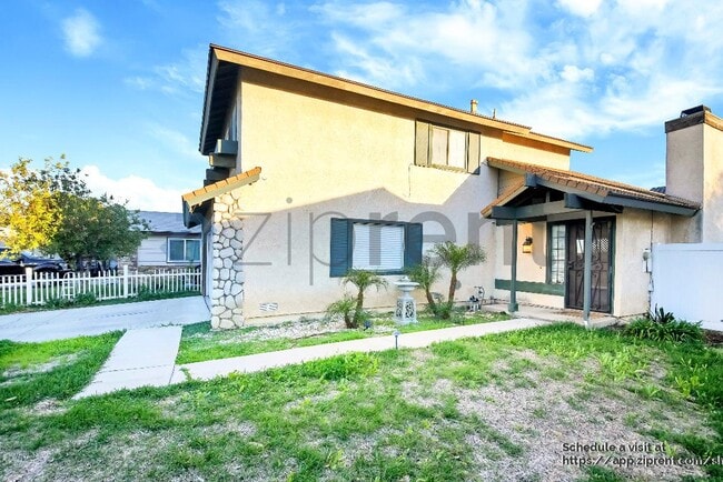 Photo - 16285 Barbee St