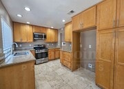 Photo - 605 Iona Ct