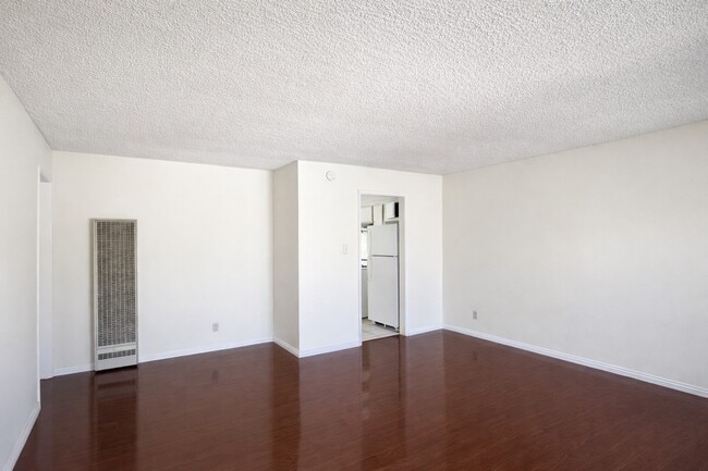 Photo - 1804 Vine St Unit F